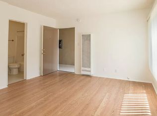 2344 Walnut Ave APT 8, Venice, CA 90291