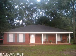 6661 Oak Dr, Theodore, AL 36582