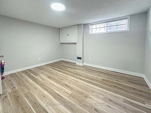 188 Olive Ave Photo 1