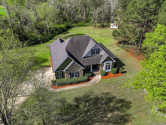 3rd image of 101 Barrett Mill Road