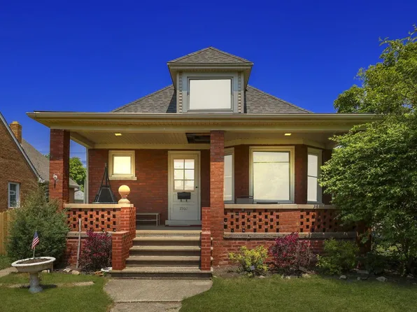 1902 35th STREET, Kenosha, WI 53140