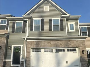 445 Greenwood Dr N, Canonsburg, PA 15317