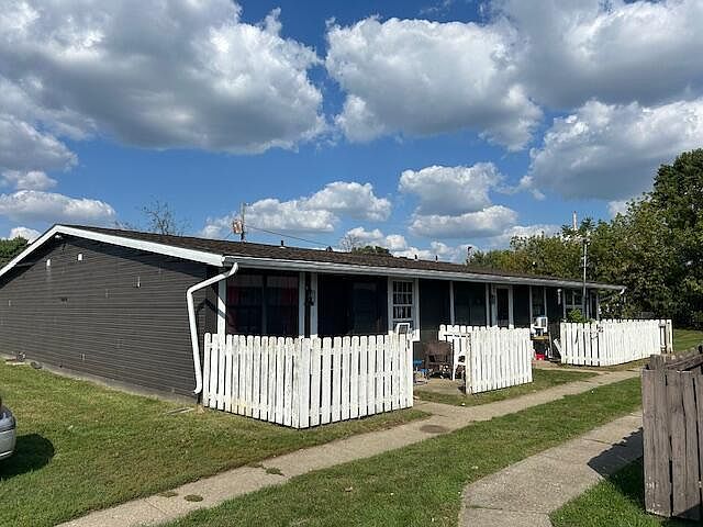 2nd image of 1684 Churchill Downs Rd