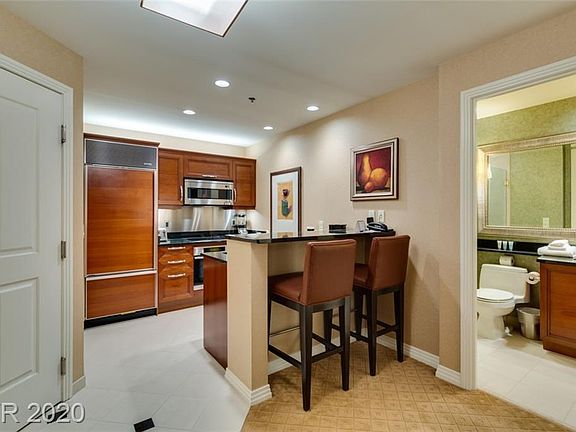 3rd image of 125 E Harmon Ave #3001