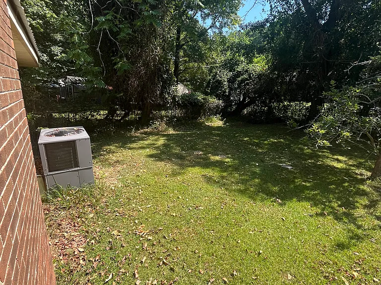 307 Allendale Dr — Photo 16