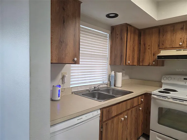 2583 Countryside Blvd #3103 — Photo 8