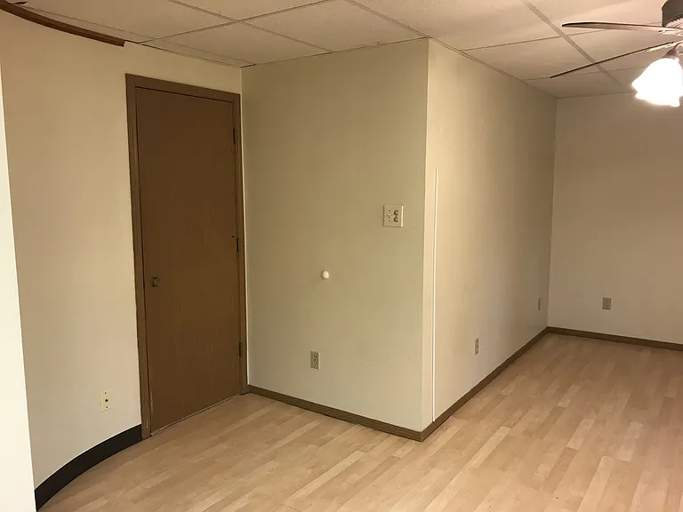 2591 Garnet Dr — Photo 10