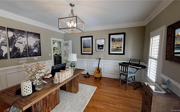 4th image of 5623 All Saints Ln