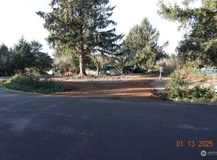 128 Satsop St NW, Ocean Shores, WA