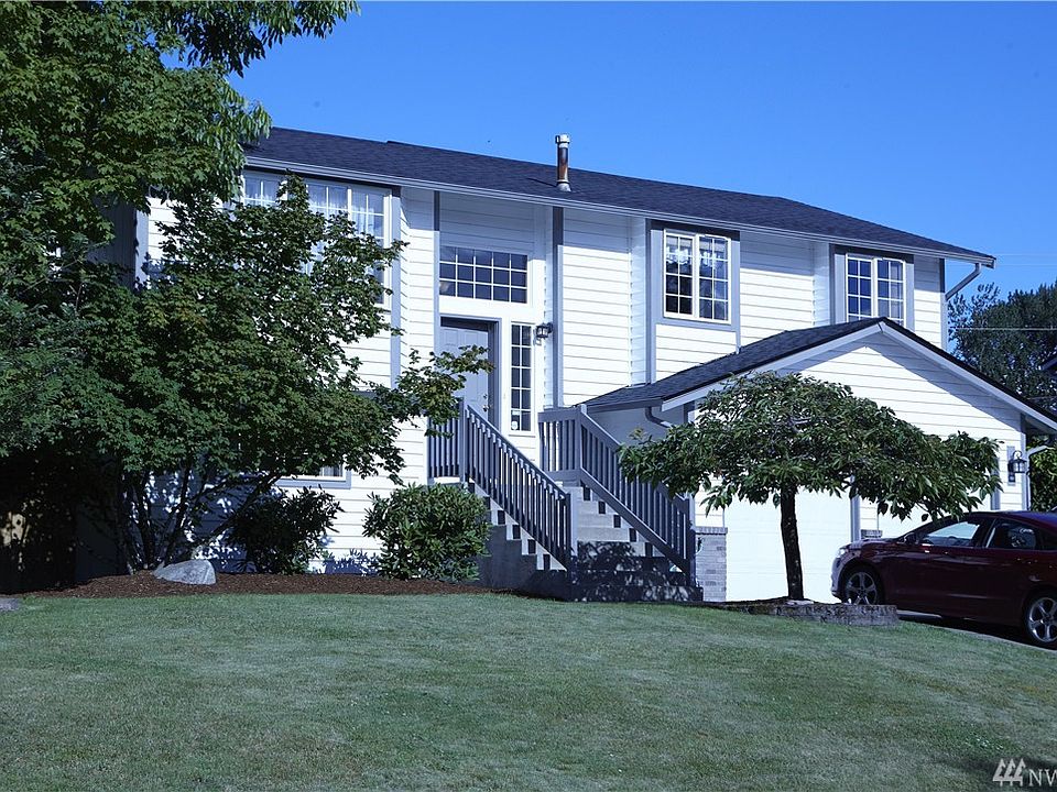 1st image of 14007 121st Avenue Ct E