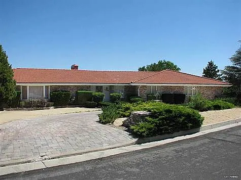 3350 Meridian Ct photo 1