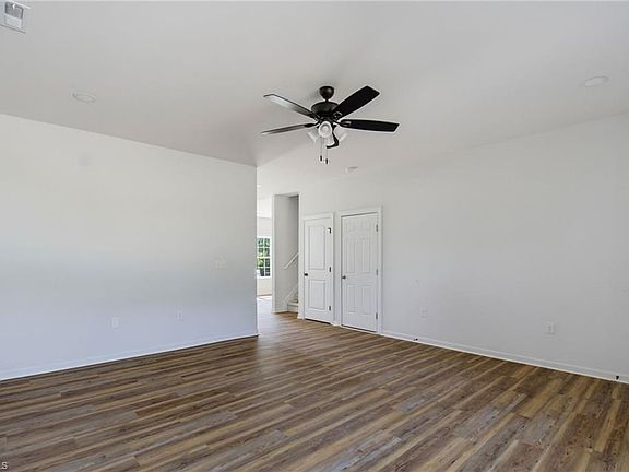 3rd image of 4533 Baux Mountain Rd