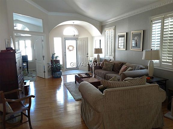 3rd image of 1325 Sun Copper Dr
