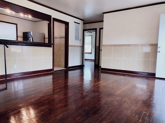 3rd image of 1639 Kingston Ave