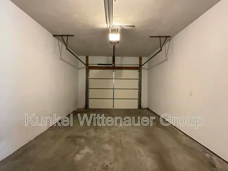 422 Nancy Dr — Photo 18