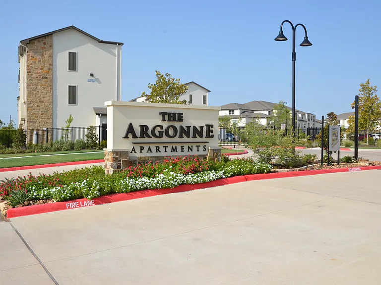 The Argonne — Photo 3