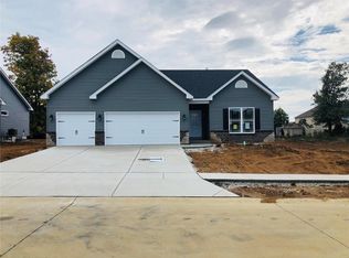 959 Mule Creek Dr, Wentzville, MO 63385