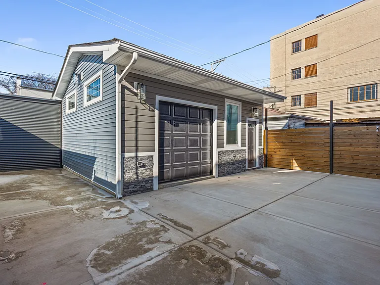 3934 N Sawyer Ave #1 — Photo 11