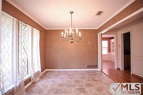 3rd image of 6435 Wrenwood Dr