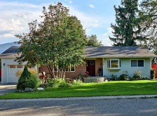 1926 Greaves Ave, Merritt, BC V1K1J3