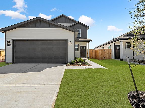 2nd image of 17326 Gentle Doves Ln