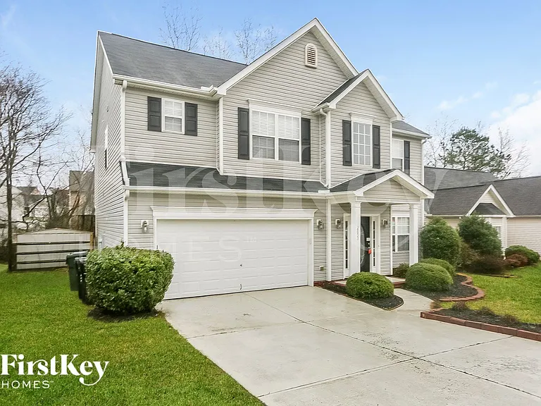 2853 Island Point Dr NW — Photo 2