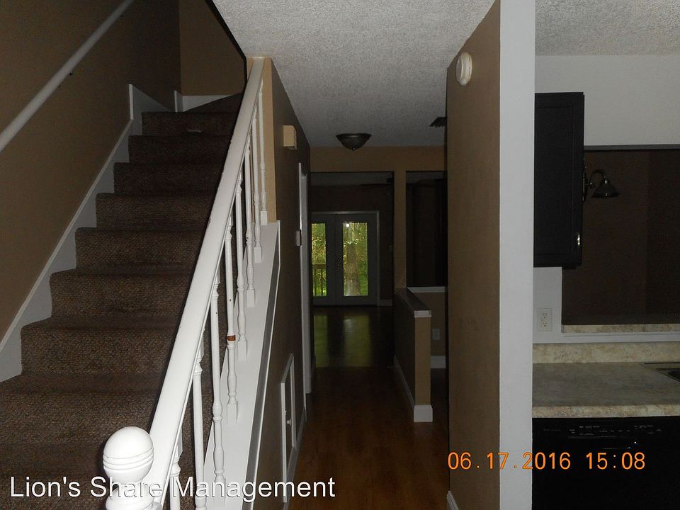 1st image of 1754 Beechwood Cir N