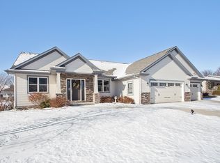 436 Berge St, Valders, WI 54245
