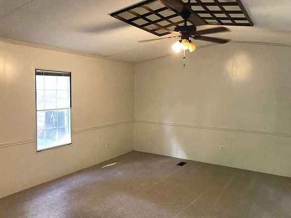 4th image of 209 Woodland Hills Dr
