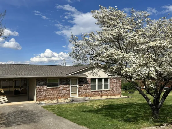 2016 Lakeview Ave, Jefferson City, TN 37760