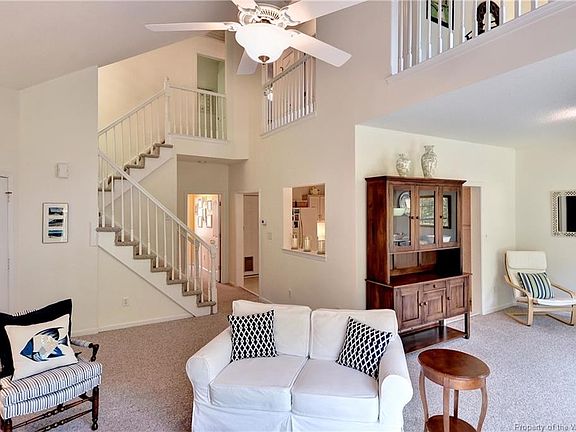 5th image of 3909 Cromwell Ln #Na
