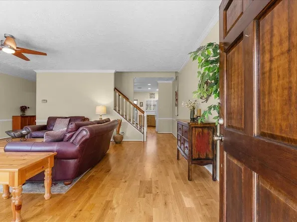 2242 Gemini St, Houston, TX 77058