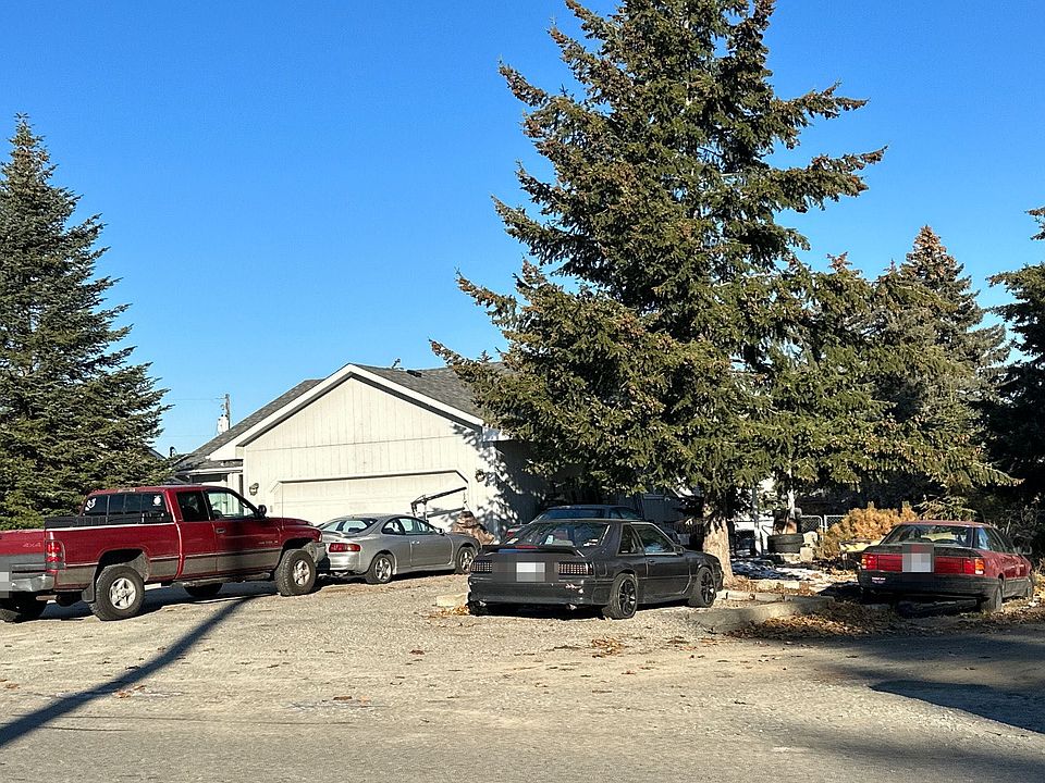 2nd image of 11905 E 12th Ave