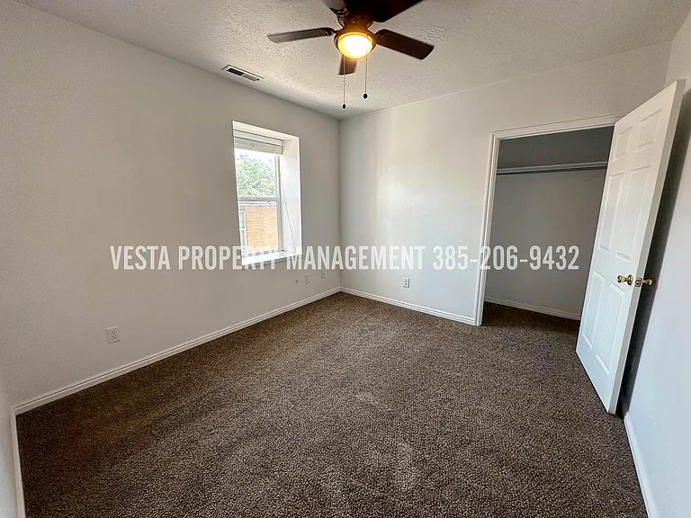 2364 Jefferson Ave #3 — Photo 15