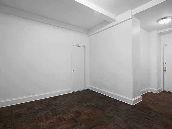 4th image of 160 W 71st St APT 11A