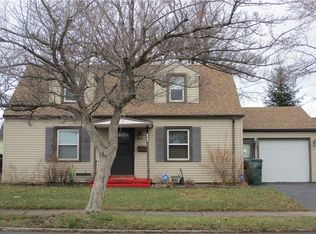 606 Northland Ave, Rochester, NY 14609