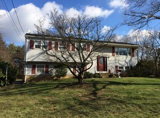 8 Danemar Dr, Middletown, NJ 07748