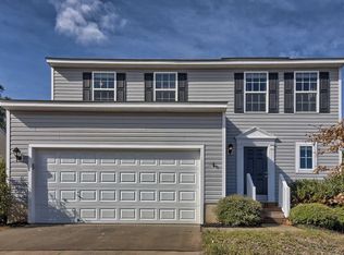 411 Hedge Grove Ln, Lexington, SC 29072