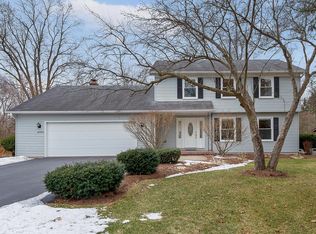 28W655 Townline Rd, Warrenville, IL 60555