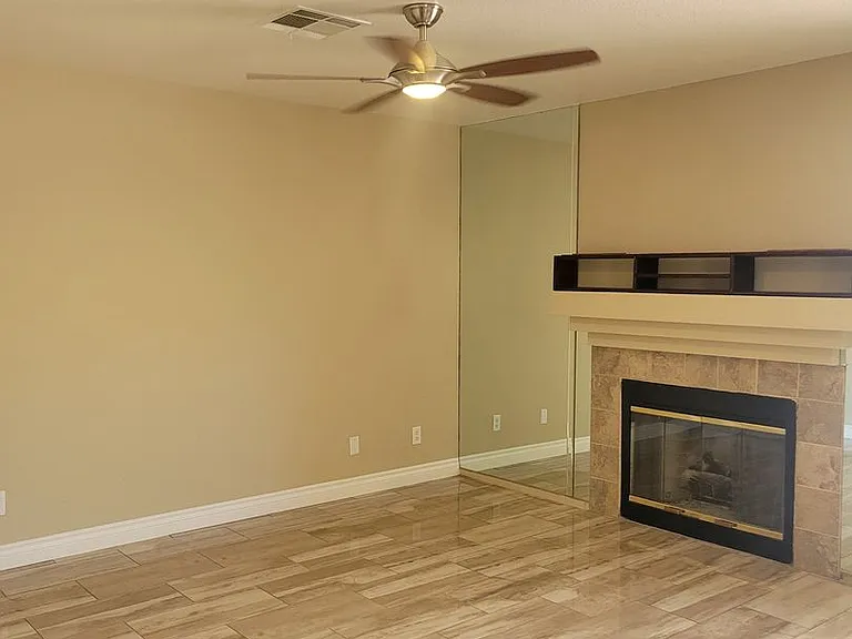 1520 Pacific Terrace Dr — Photo 15