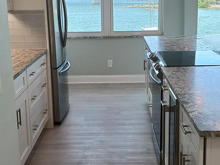 226 Golden Gate Point — Photo 12