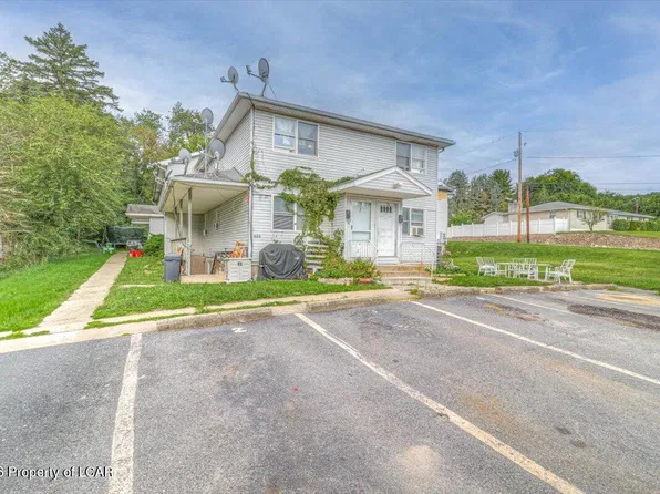 880 W Oak St, Old Forge, PA 18518
