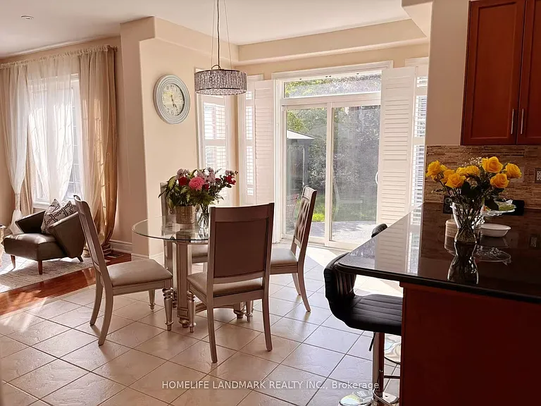 2245 Carm Dr — Photo 9