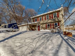 4215 Manor Woods Dr NW, Rochester, MN 55901