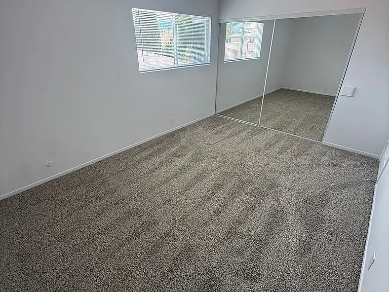 4362 Highland Ave — Photo 5