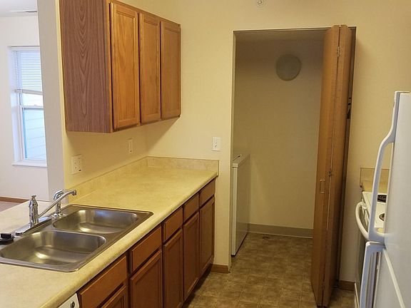 4th image of 2 W Chugwater St #8A