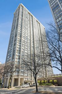 5455 N Sheridan Rd APT 1006, Chicago, IL, 60640