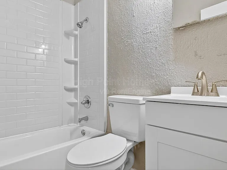 437 Carver Ln — Photo 16
