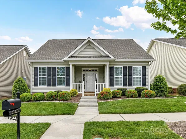 11123 Bailey Park Nature Dr, Cornelius, NC 28031