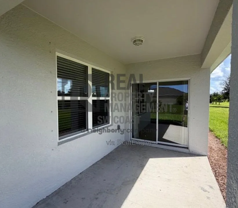 7317 Mikasa Dr